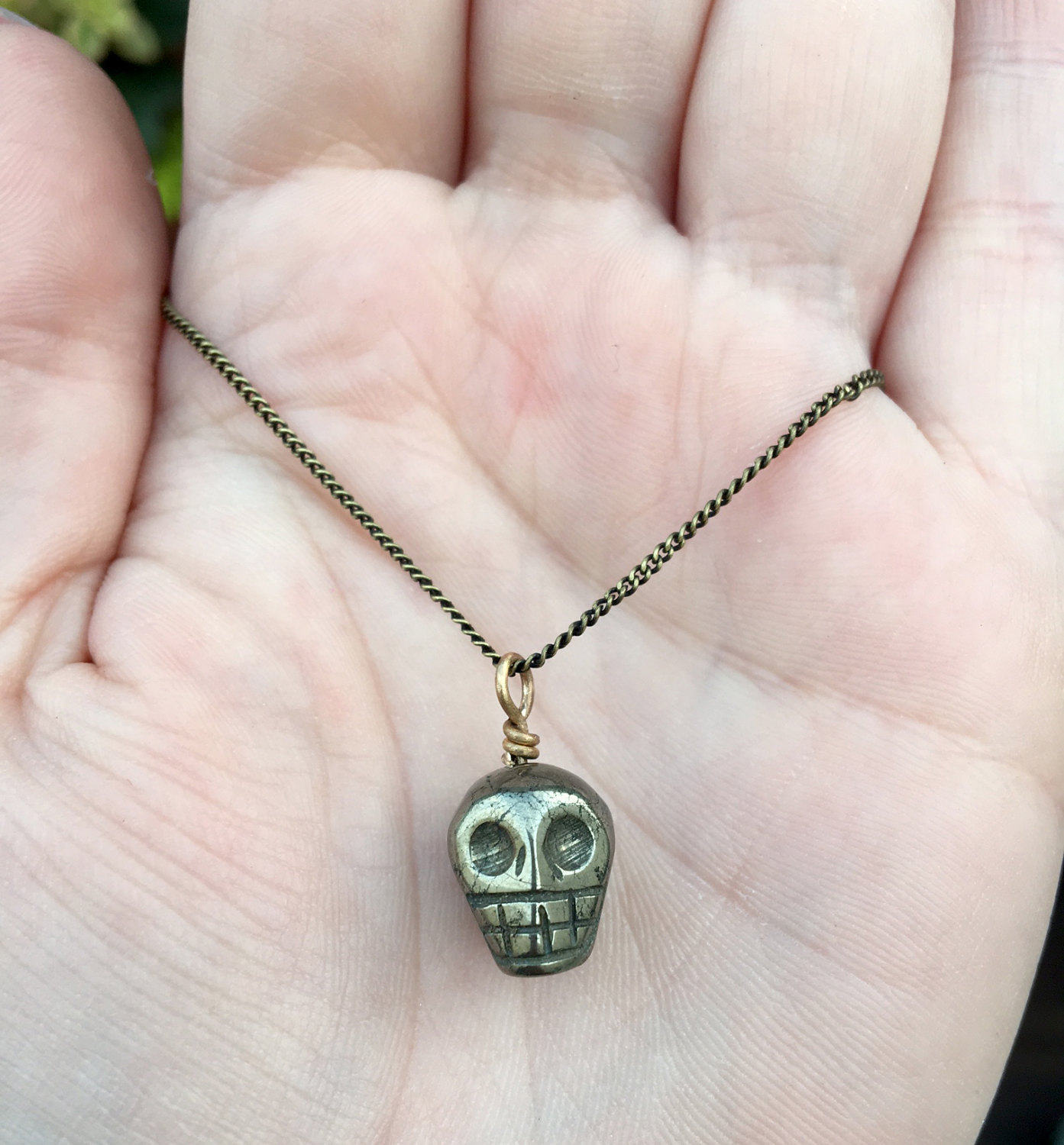 small skull necklace
