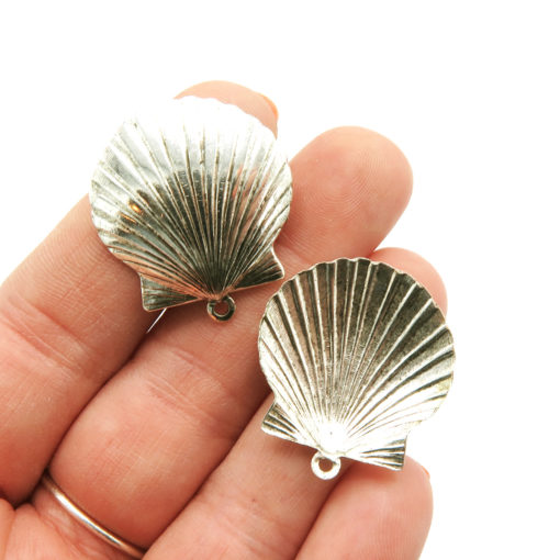 seashell charm - antiqued silver