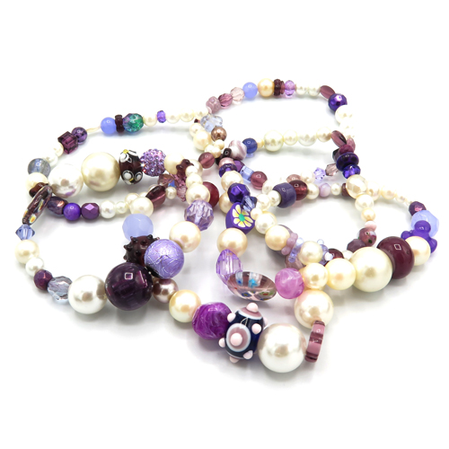 Pink & Purple Princess Sofia Pearl Bracelet at Rs 99.00 | Pearl Bracelet |  ID: 2851876422412